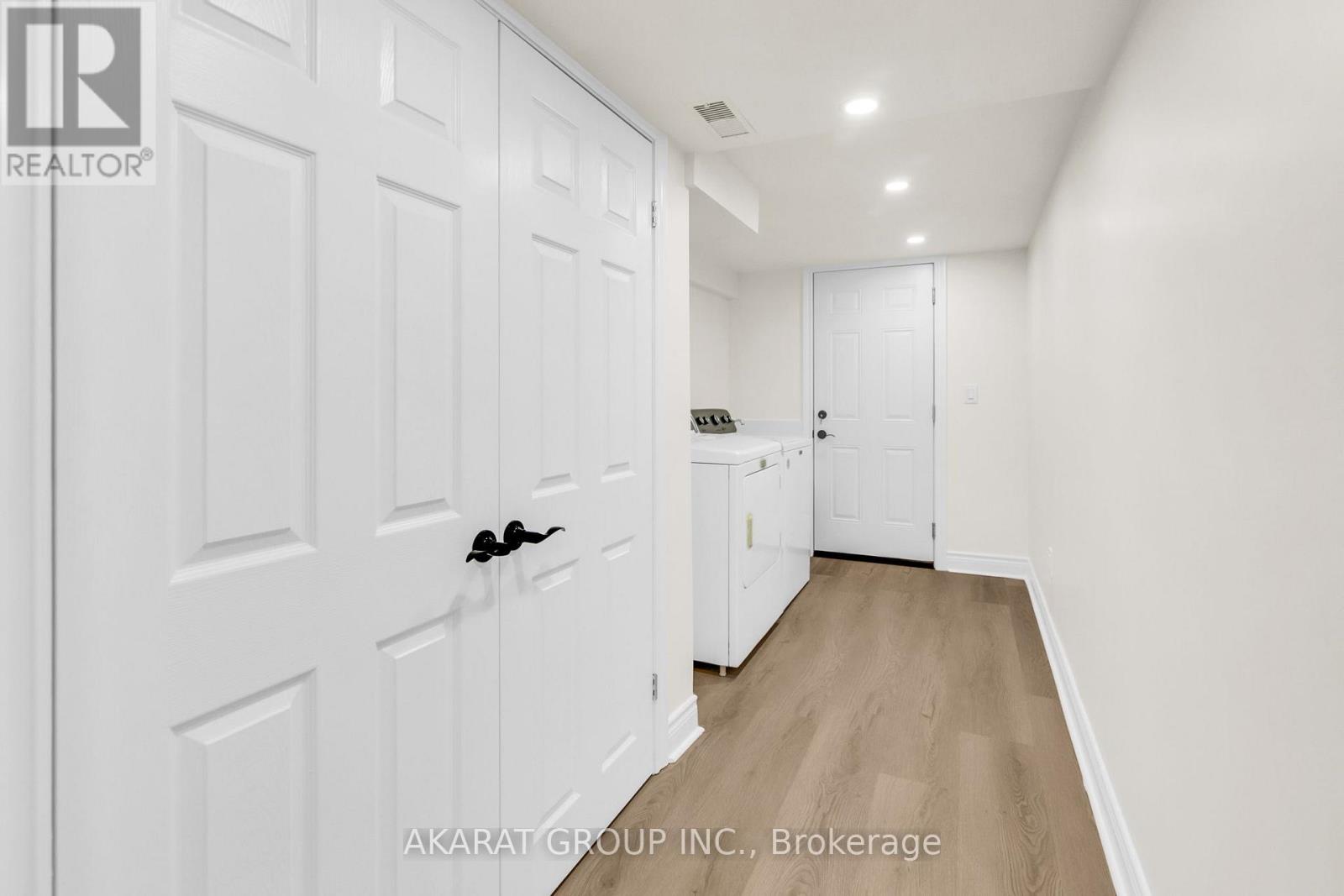 43 - 2250 Rockingham Drive, Oakville, Ontario L6H 6J3 - Photo 40 - W12523696