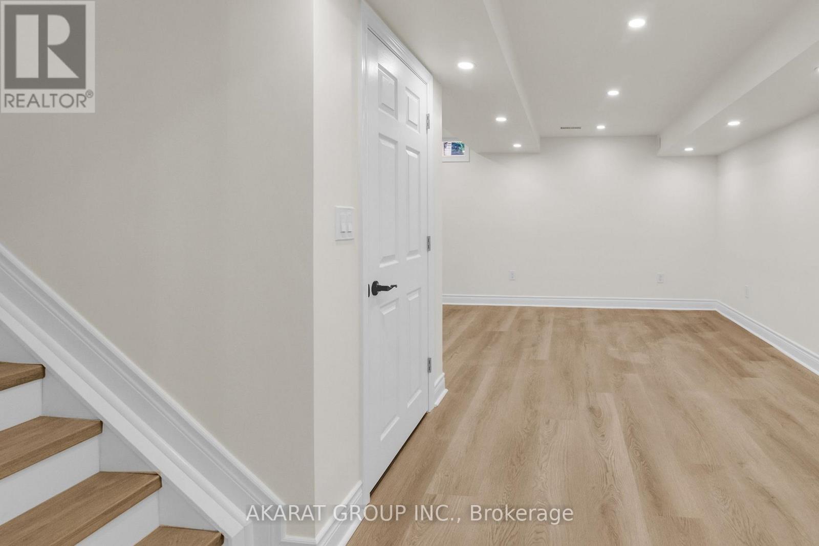 43 - 2250 Rockingham Drive, Oakville, Ontario L6H 6J3 - Photo 31 - W12523696