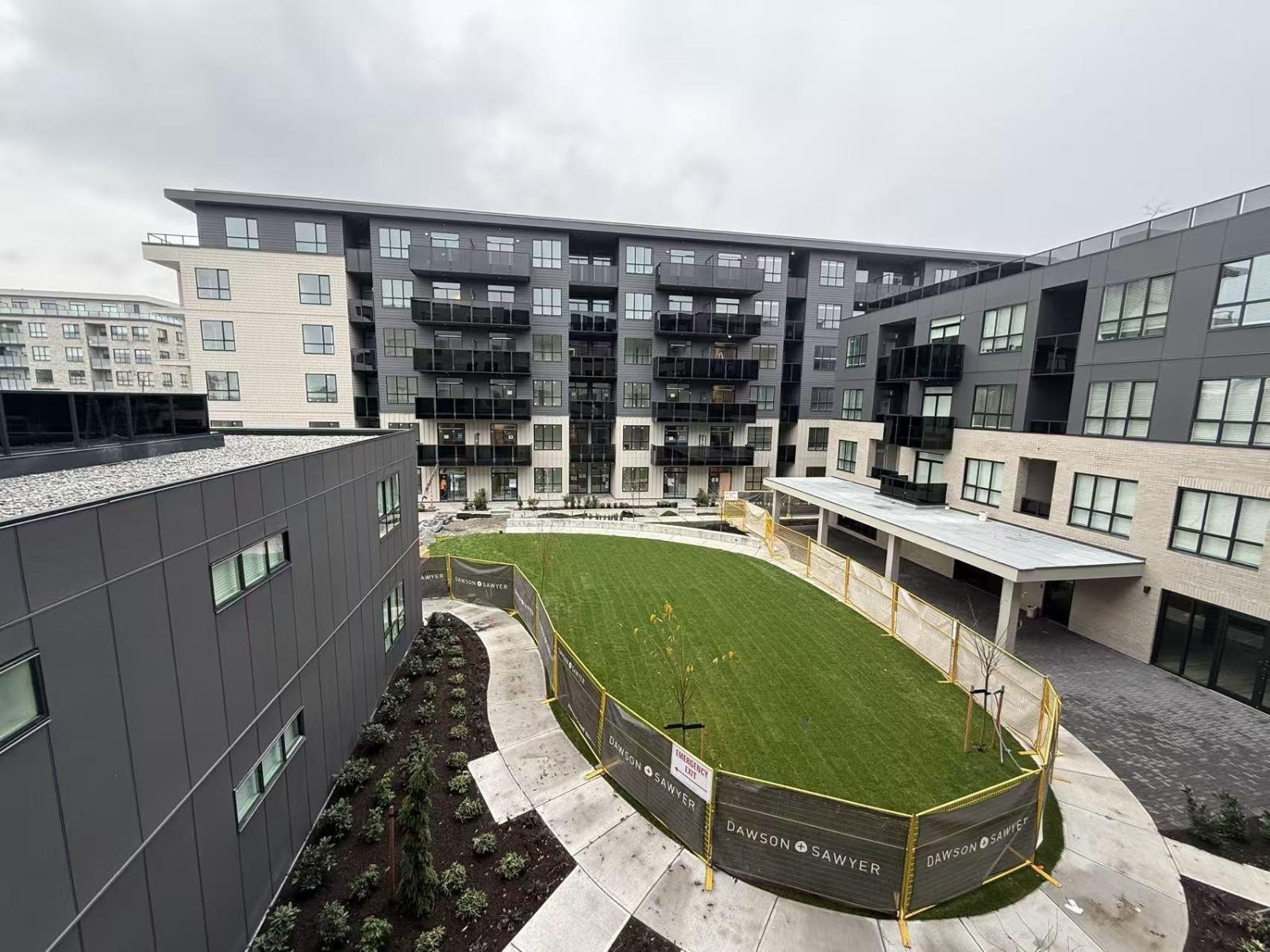 321 8509 158 STREET, surrey, British Columbia