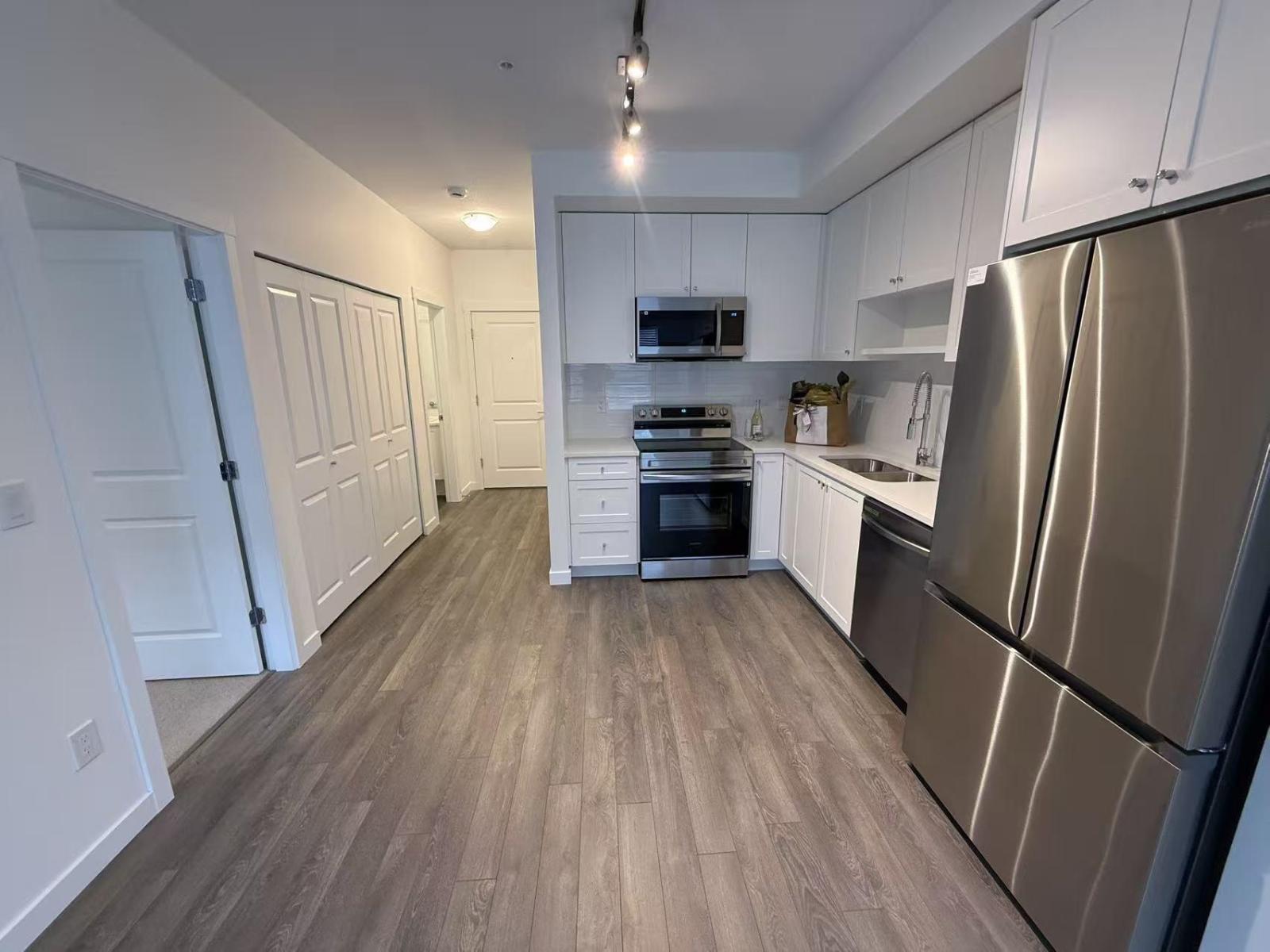 321 8509 158 Street, Surrey, British Columbia  V4N 6Y6 - Photo 2 - R3067734