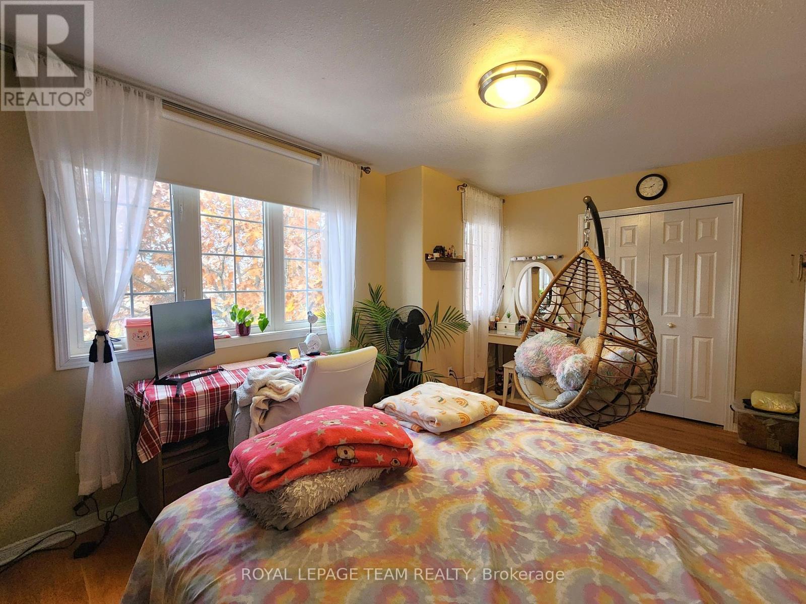 1312 Halton Terrace, Ottawa, Ontario  K2K 3K6 - Photo 17 - X12549544