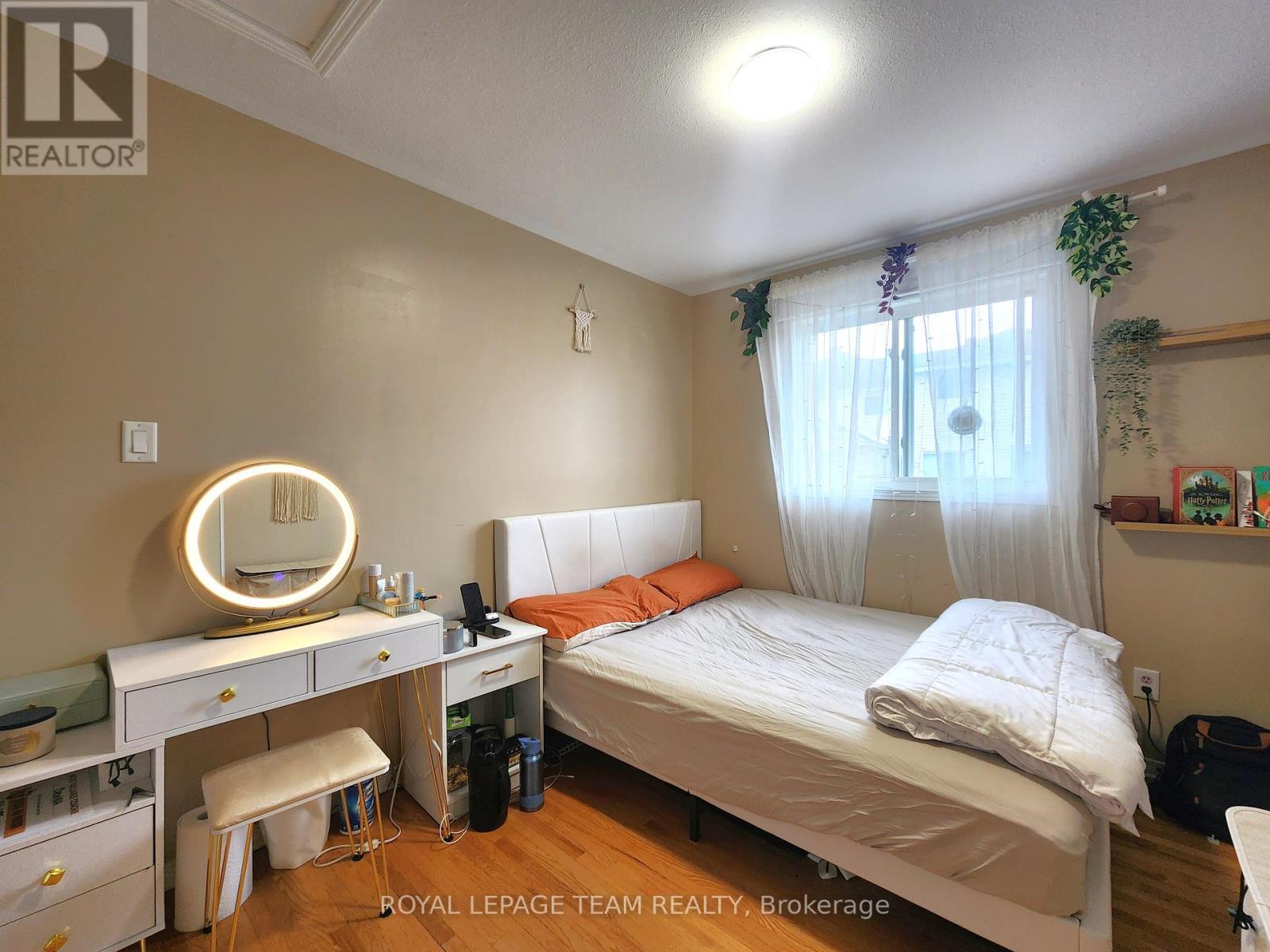 1312 Halton Terrace, Ottawa, Ontario  K2K 3K6 - Photo 19 - X12549544