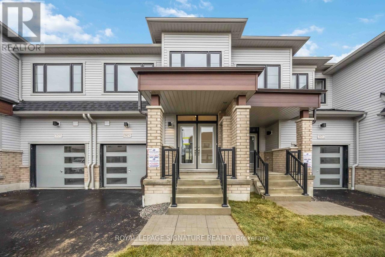 2023 Horace Duncan Crescent, Oshawa, Ontario L1L 0W4 - Photo 2 - E12496282