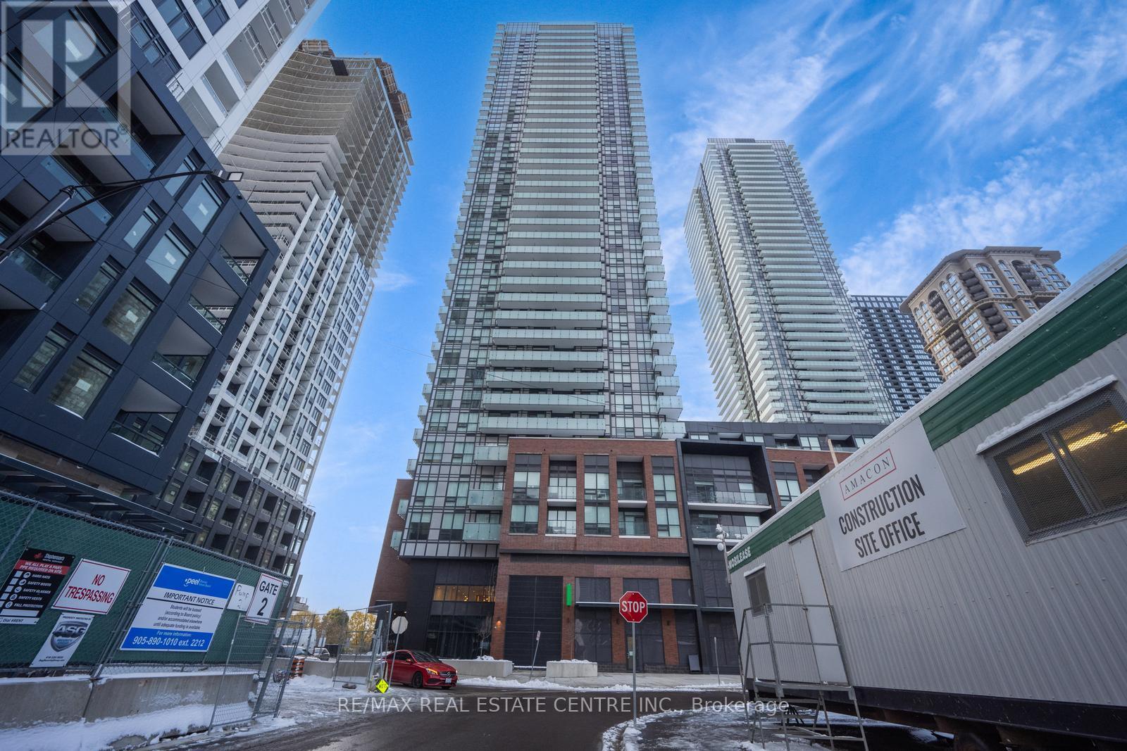 1503 - 4130 Parkside Village Drive, Mississauga, Ontario  L5B 0L7 - Photo 4 - W12532810