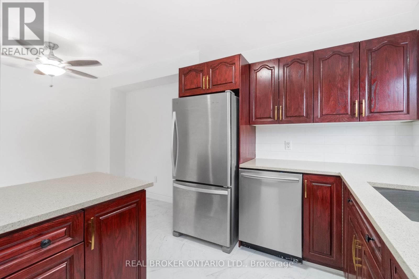 3 A Southpark Drive, Ottawa, Ontario  K1B 3B8 - Photo 19 - X12543770