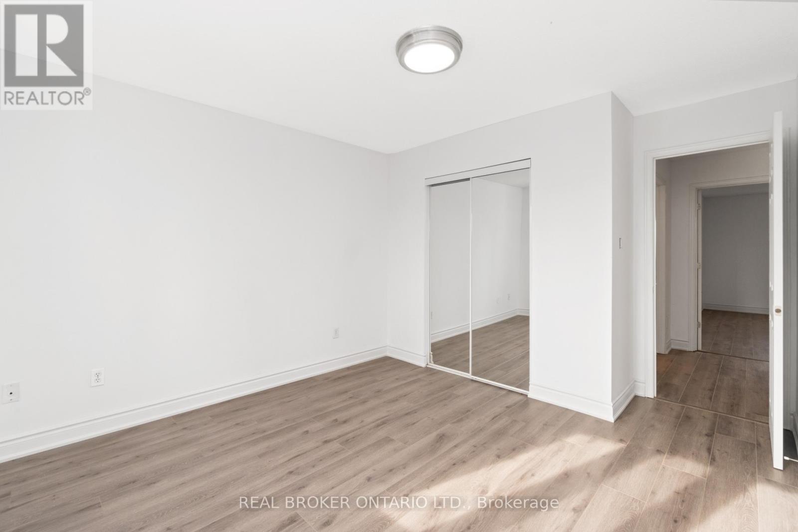 3 A Southpark Drive, Ottawa, Ontario  K1B 3B8 - Photo 23 - X12543770