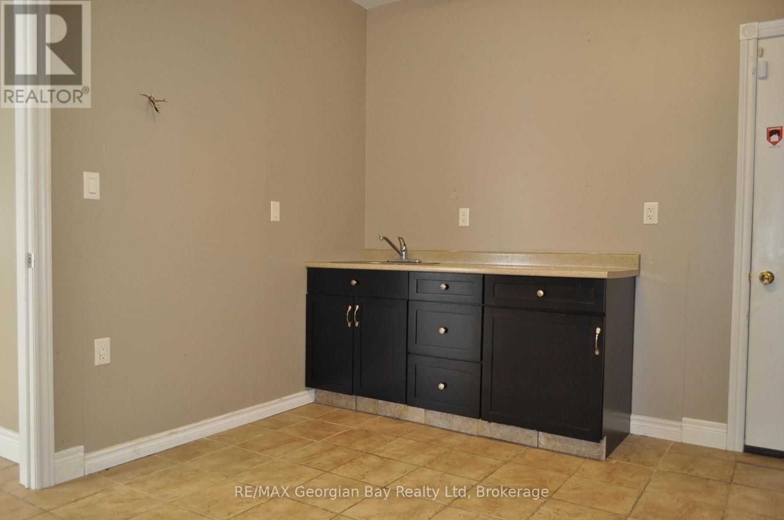 1 - 788 Yonge Street, Midland, Ontario L4R 2E6 - Photo 14 - S12549562