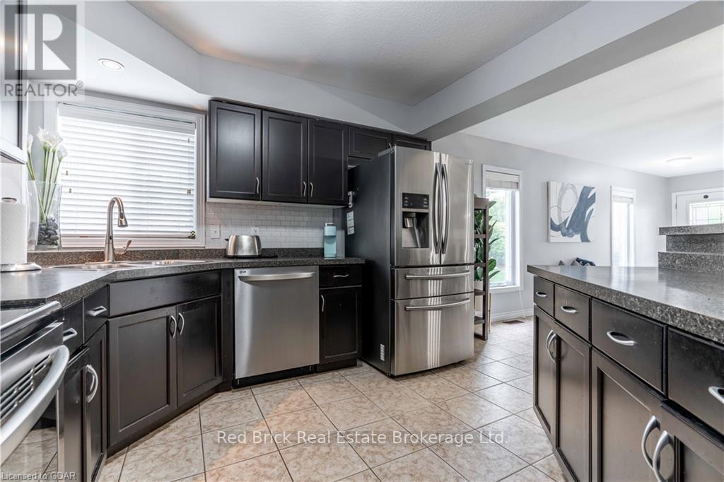 24 - 20 Shackleton Drive, Guelph, Ontario  N1E 0C5 - Photo 6 - X12549568