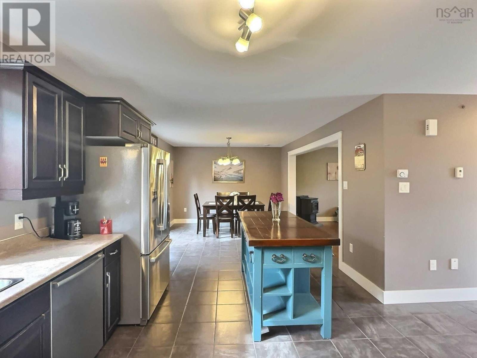 80 Burris Drive, Valley, Nova Scotia B6L 3B6 - Photo 7 - 202512991