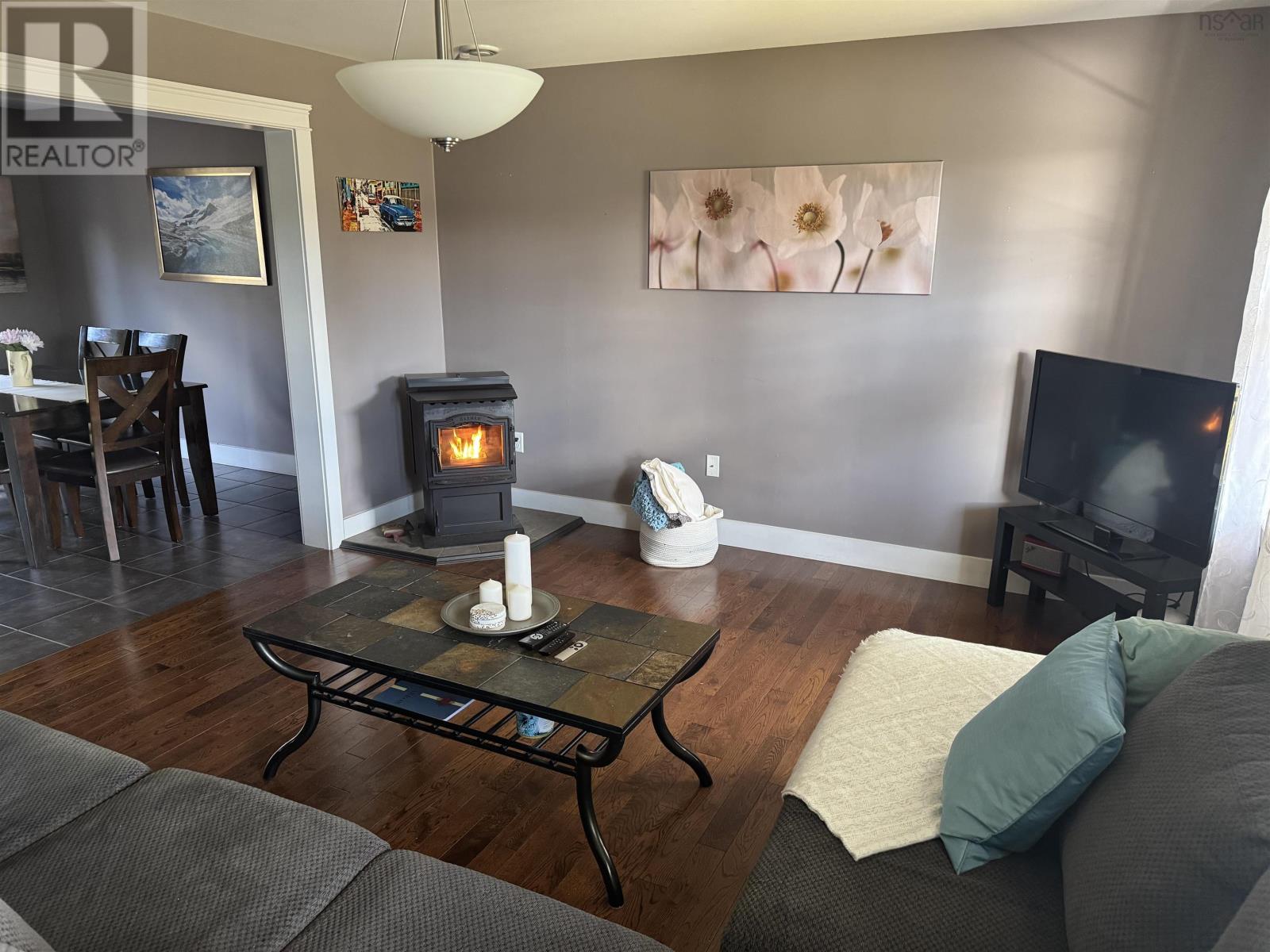 80 Burris Drive, Valley, Nova Scotia B6L 3B6 - Photo 5 - 202512991