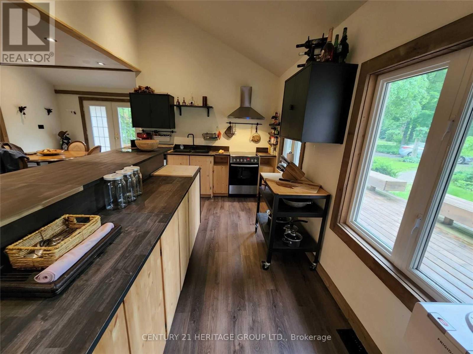 3968 30 Side Road, Innisfil, Ontario  L9S 2Y6 - Photo 7 - N12549542