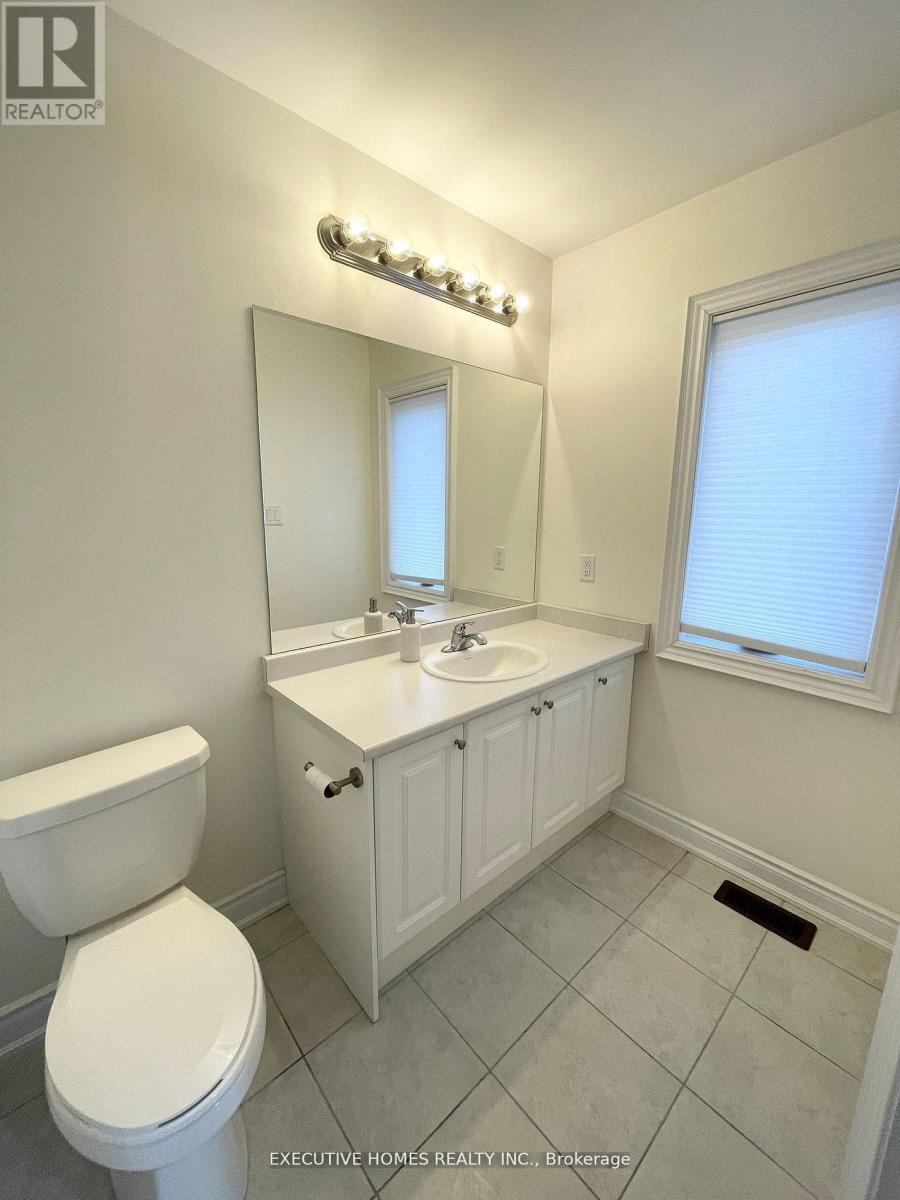 51 Lorne Thomas Place, New Tecumseth, Ontario  L9R 0T8 - Photo 17 - N12549556