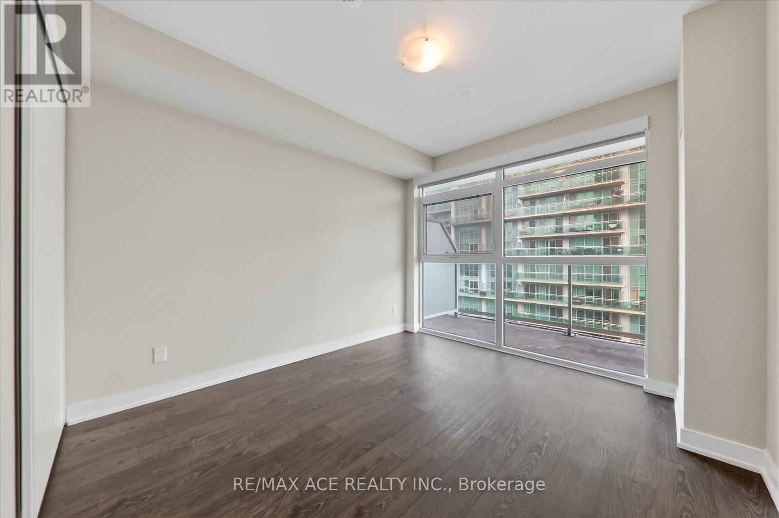 1003 - 251 Manitoba Street, Toronto, Ontario  M8Y 0C7 - Photo 15 - W12549538