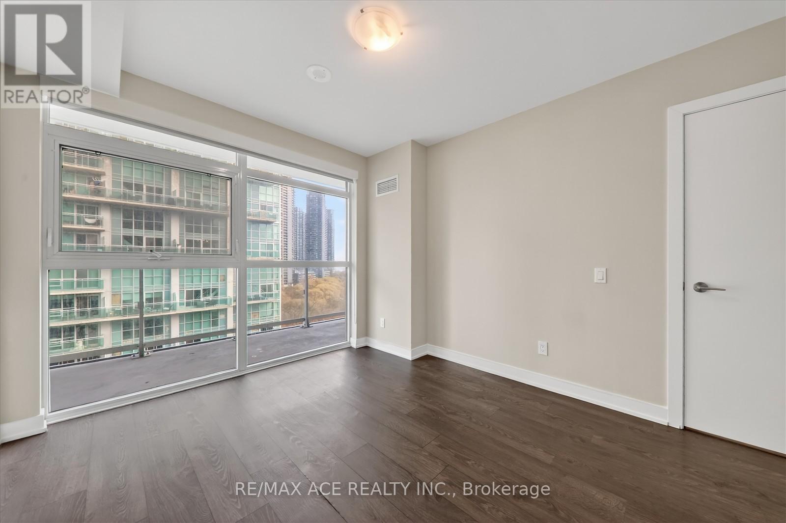 1003 - 251 Manitoba Street, Toronto, Ontario  M8Y 0C7 - Photo 16 - W12549538