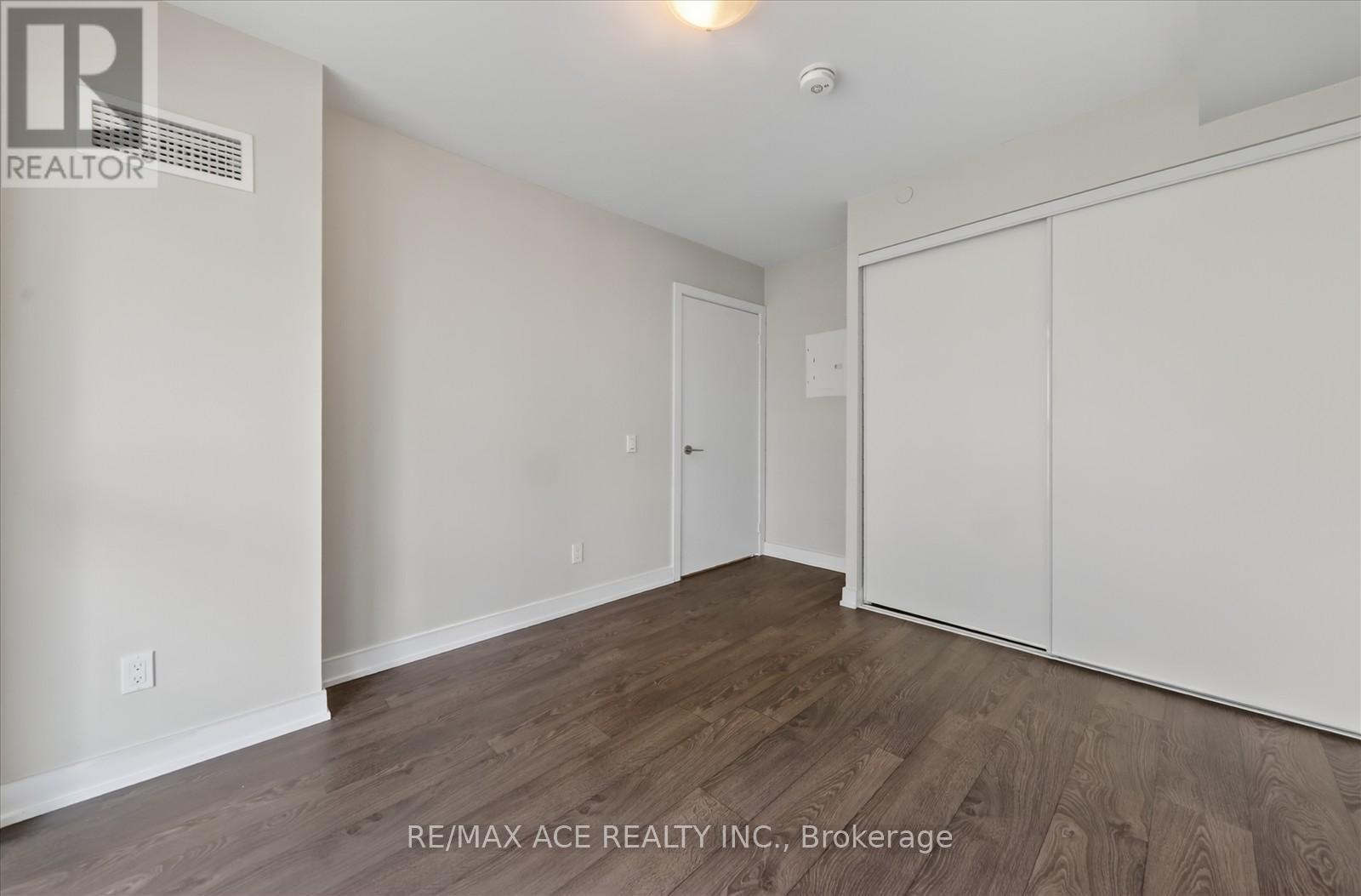 1003 - 251 Manitoba Street, Toronto, Ontario  M8Y 0C7 - Photo 17 - W12549538