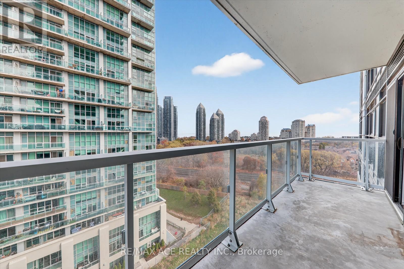 1003 - 251 Manitoba Street, Toronto, Ontario  M8Y 0C7 - Photo 22 - W12549538