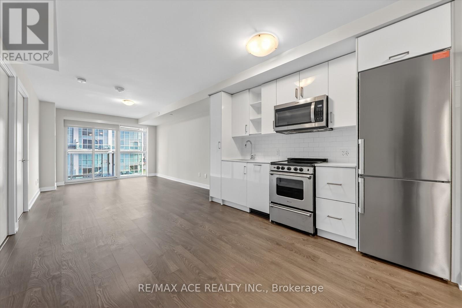 1003 - 251 Manitoba Street, Toronto, Ontario  M8Y 0C7 - Photo 8 - W12549538