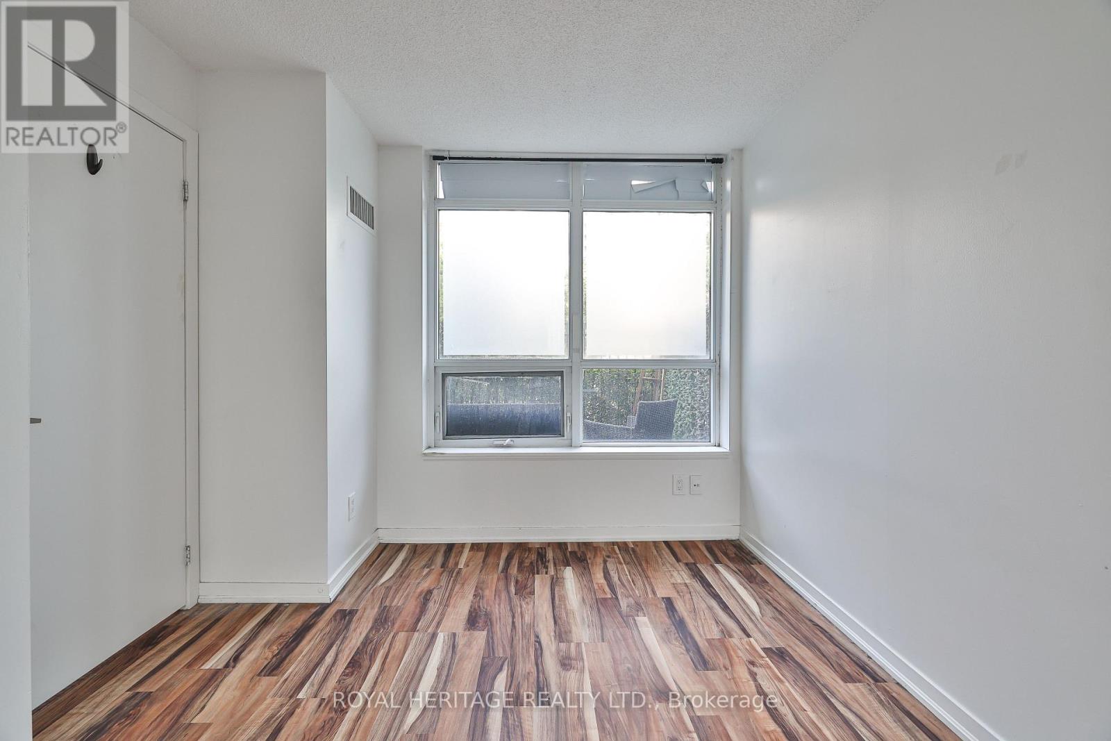 104 - 38 Joe Shuster Way, Toronto, Ontario  M6K 0A5 - Photo 20 - W12549560