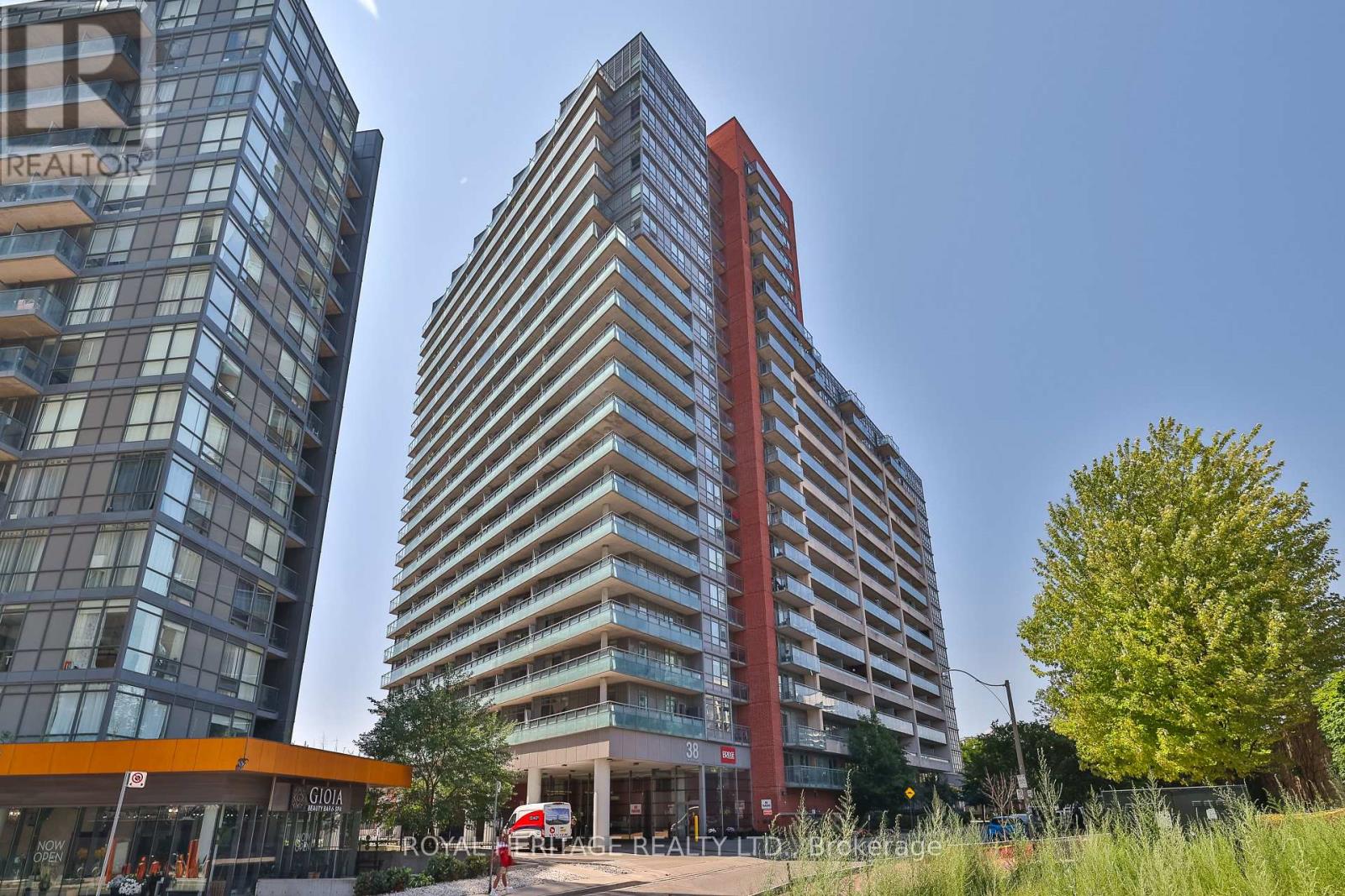 104 - 38 Joe Shuster Way, Toronto, Ontario  M6K 0A5 - Photo 27 - W12549560