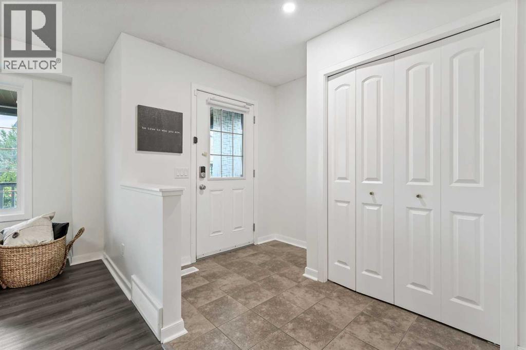 160 Copperpond Rise Se, Calgary, Alberta  T2Z 0L2 - Photo 10 - A2270180