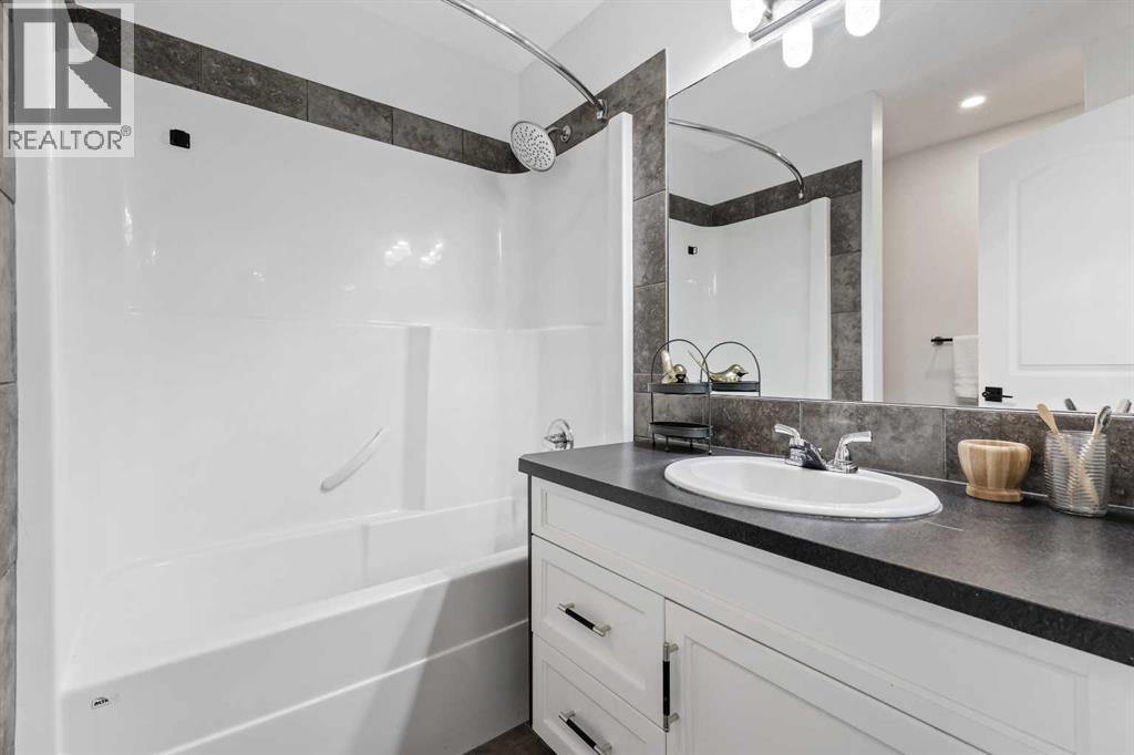 160 Copperpond Rise Se, Calgary, Alberta  T2Z 0L2 - Photo 36 - A2270180