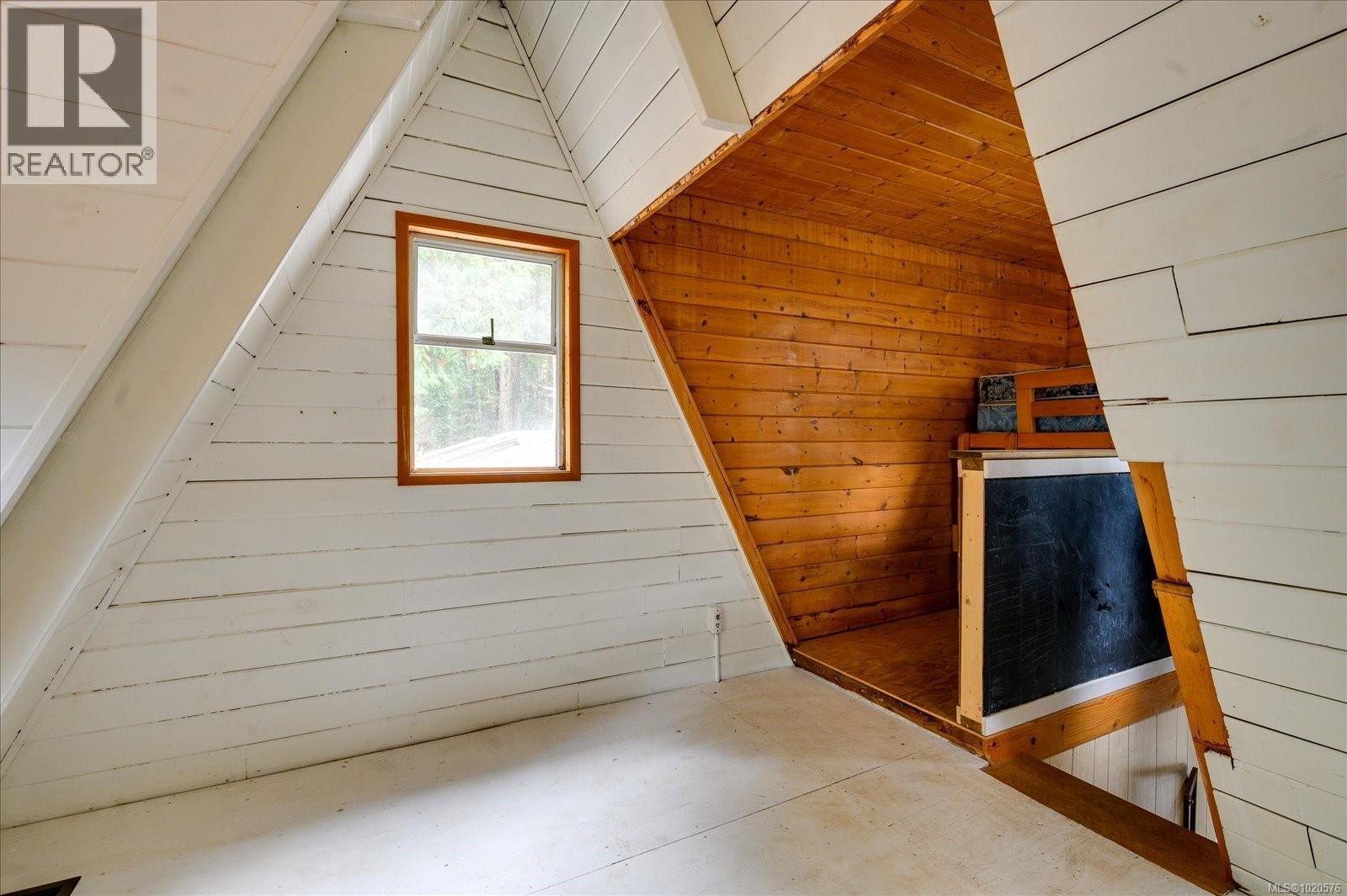 1535 Whalebone Dr, Gabriola Island, British Columbia  V0R 1X5 - Photo 26 - 1020576