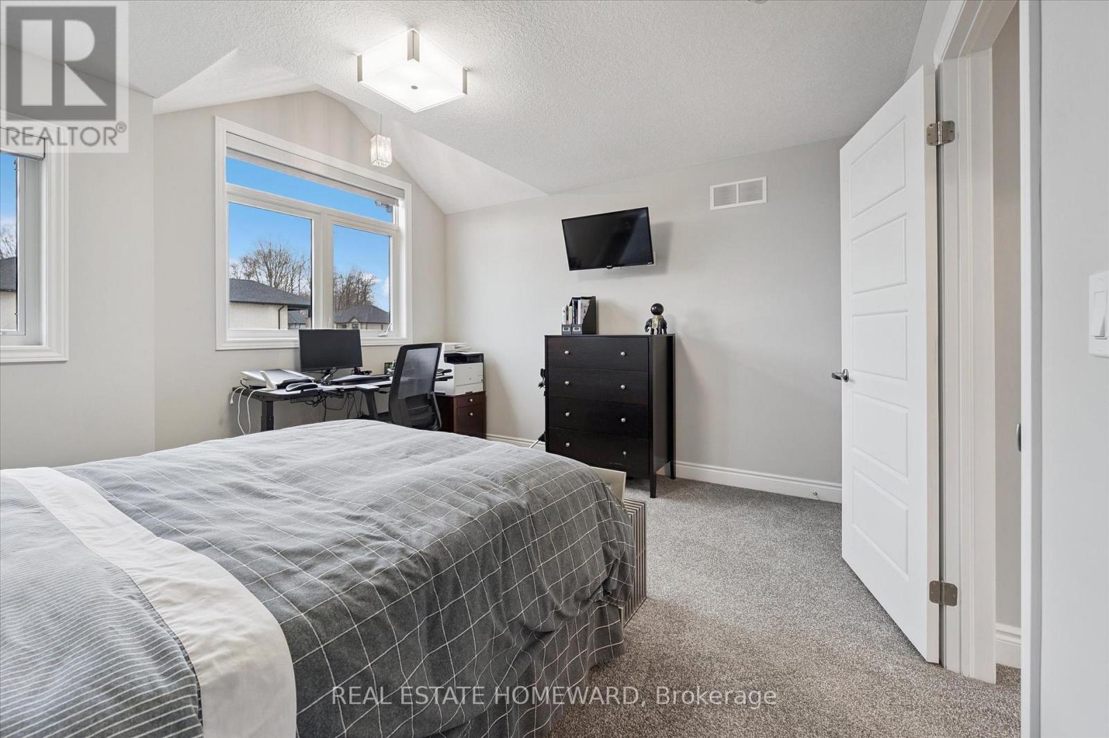 349 Masters Drive, Woodstock, Ontario  N4T 0L2 - Photo 35 - X12549536