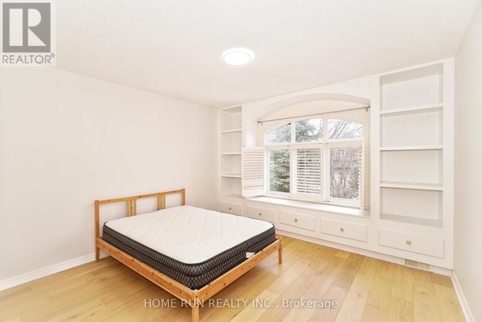 15 Evanshen Crescent, Ottawa, Ontario K2K 2Z6 - Photo 21 - X12549584