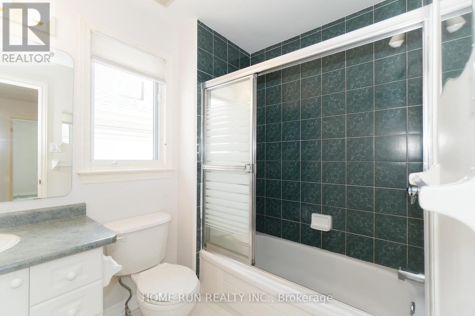 15 Evanshen Crescent, Ottawa, Ontario K2K 2Z6 - Photo 26 - X12549584