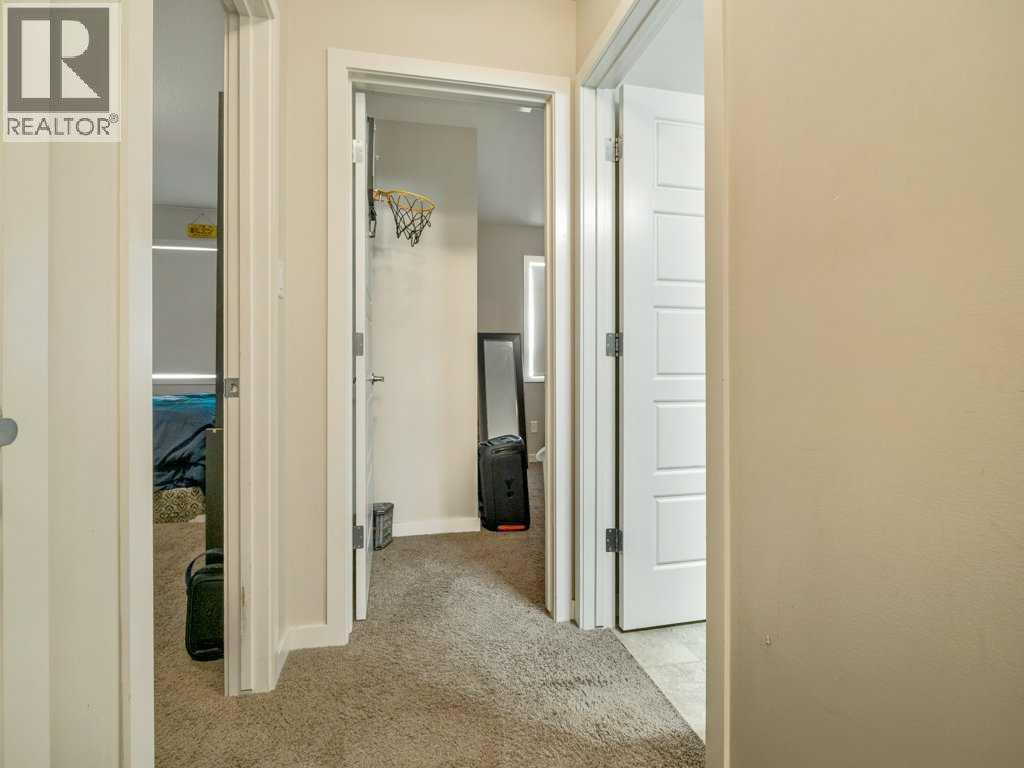 10 Riverglen Link W, Lethbridge, Alberta  T1K 5X5 - Photo 21 - A2268493