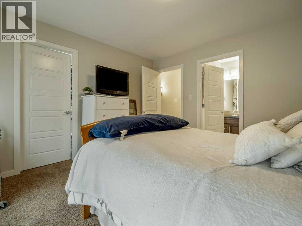 10 Riverglen Link W, Lethbridge, Alberta  T1K 5X5 - Photo 19 - A2268493