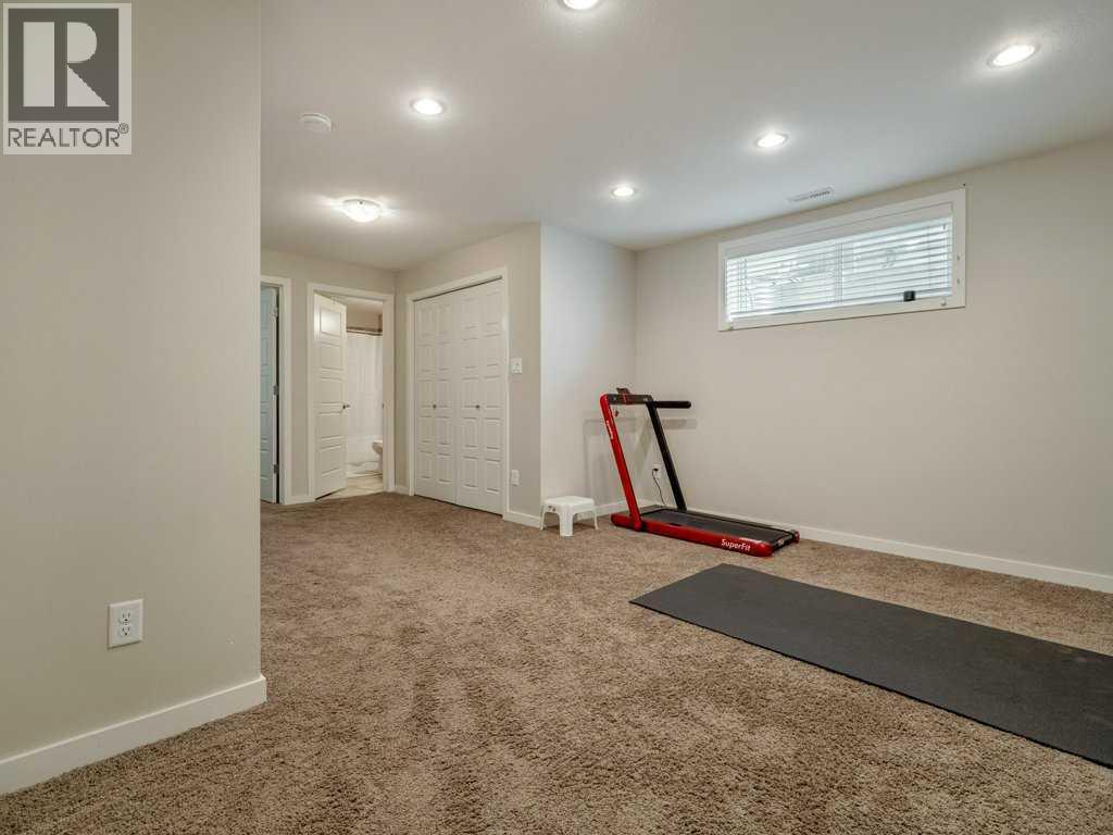 10 Riverglen Link W, Lethbridge, Alberta  T1K 5X5 - Photo 27 - A2268493