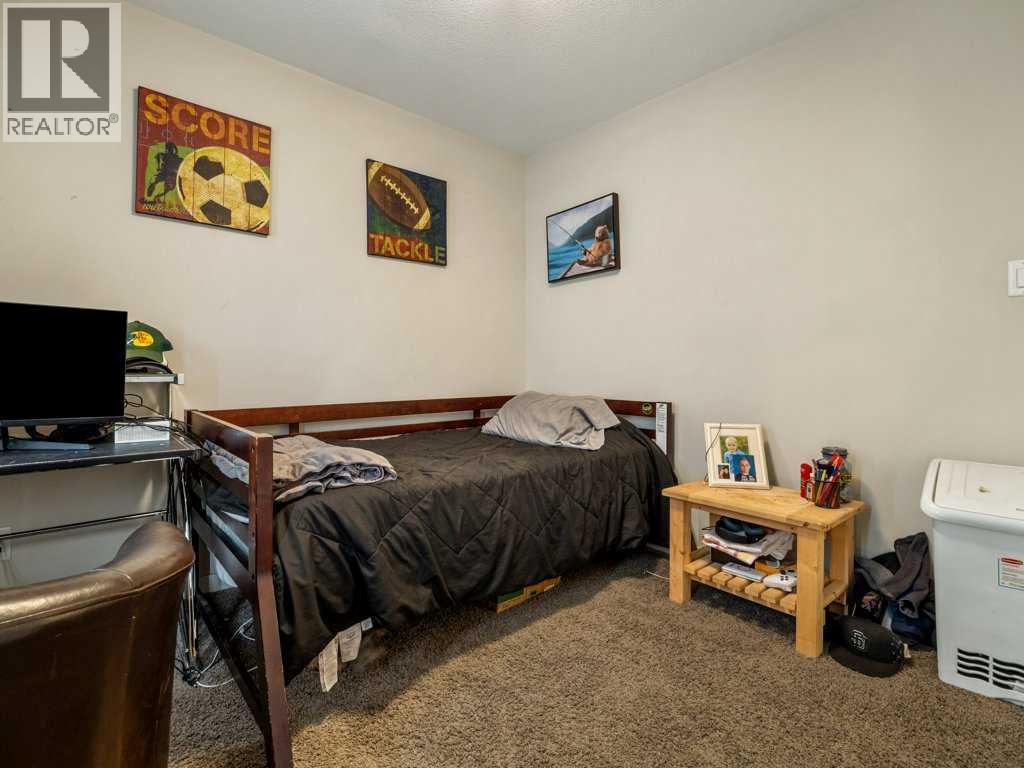 10 Riverglen Link W, Lethbridge, Alberta  T1K 5X5 - Photo 25 - A2268493