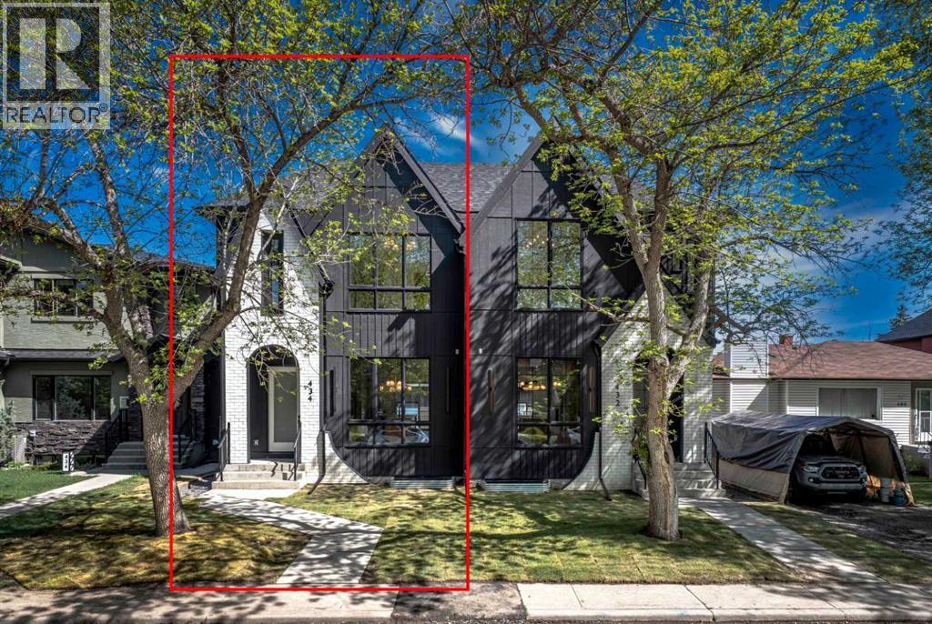 434 23 Avenue Nw, Calgary, Alberta  T2M 1S4 - Photo 1 - A2263485