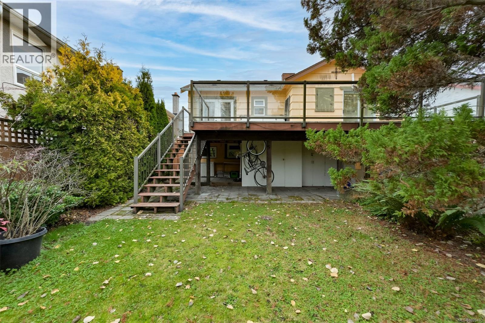 3312 Kingsley St, Saanich, British Columbia  V8P 4J9 - Photo 49 - 1020493