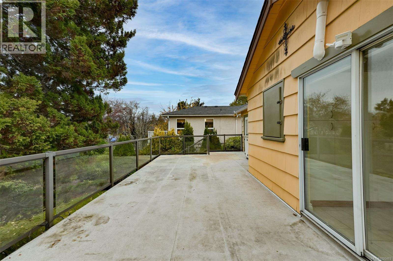 3312 Kingsley St, Saanich, British Columbia  V8P 4J9 - Photo 25 - 1020493