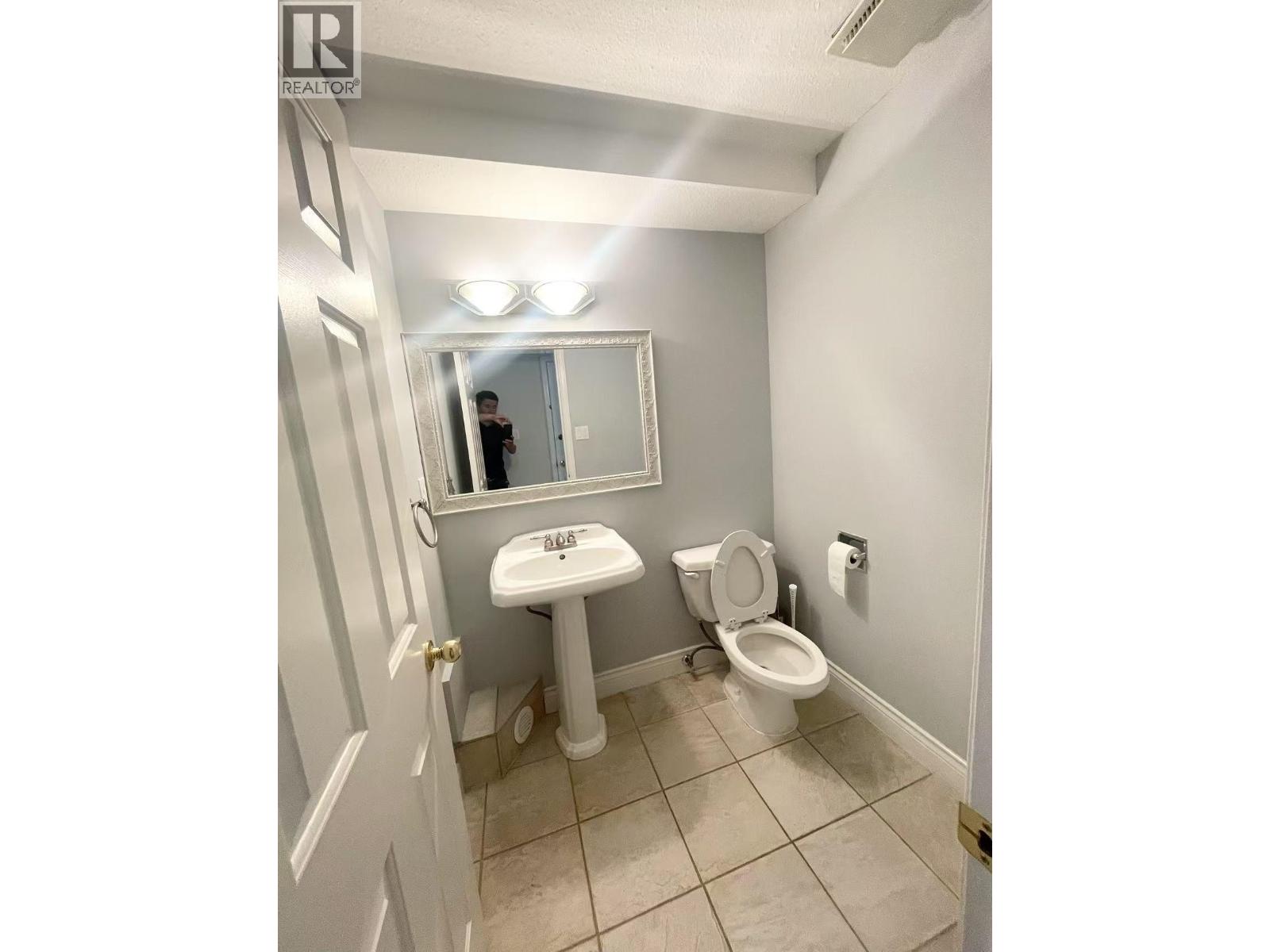 5640 Sandiford Place, Richmond, British Columbia  V7E 5N3 - Photo 14 - R3067731