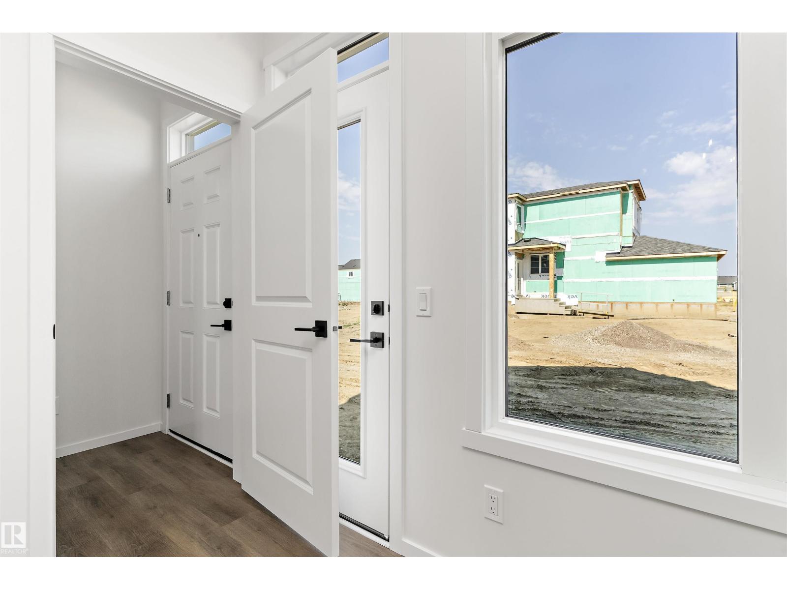 2382 Muckleplum Way Sw, Edmonton, Alberta  T6X 3K1 - Photo 2 - E4465920