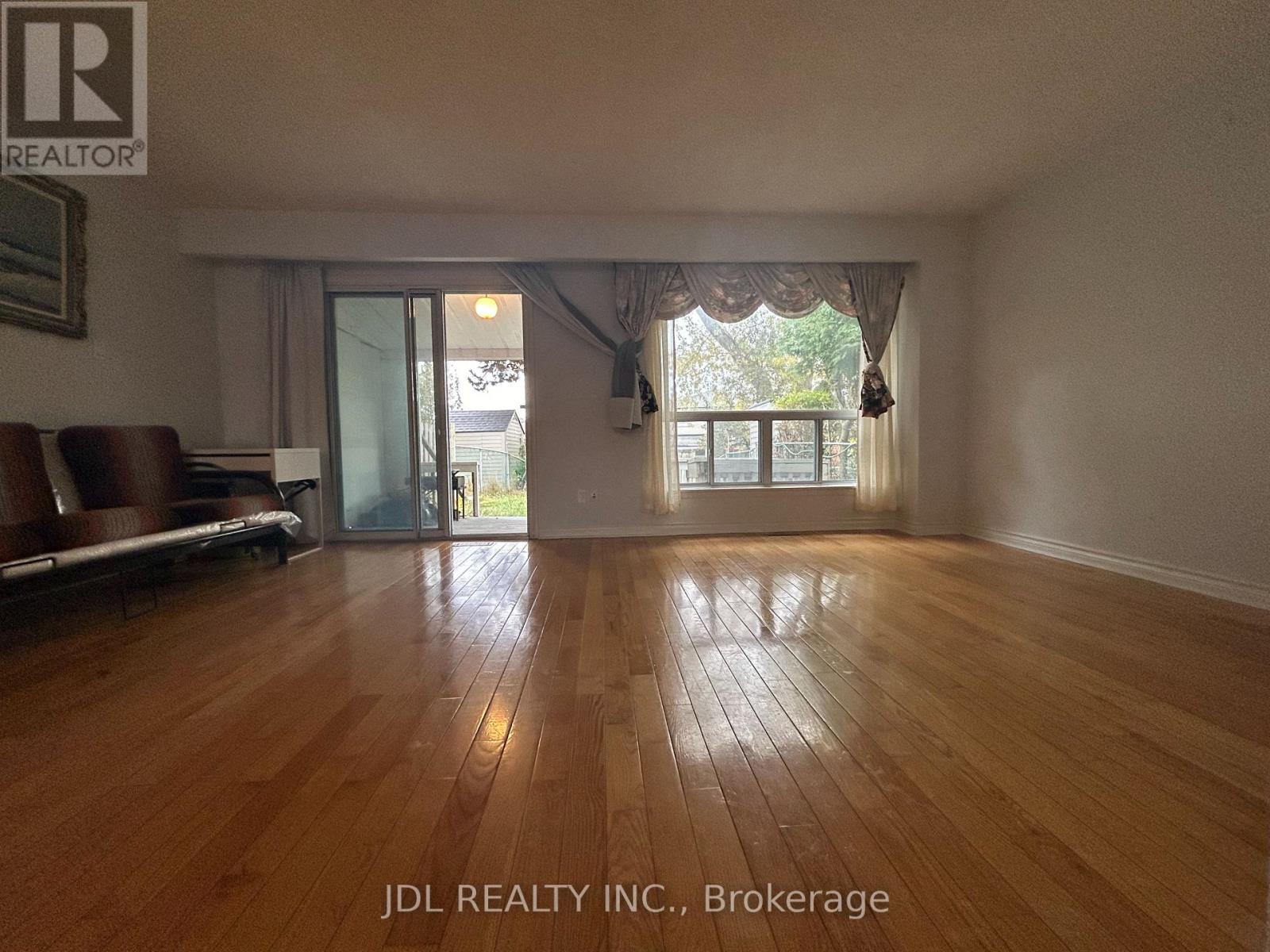 135 Corinthian Blvd Boulevard, Toronto, Ontario M1W 1H9 - Photo 21 - E12408324