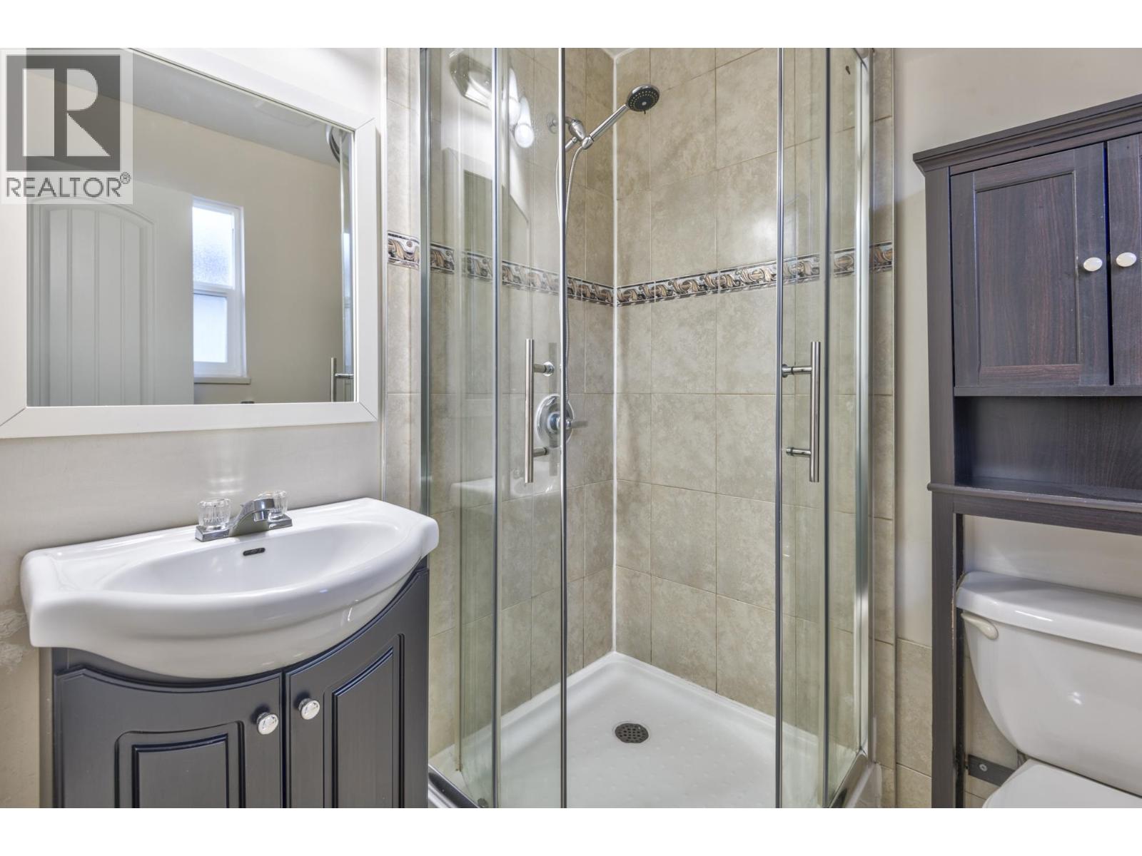 5842 Woodsworth Street, Burnaby, British Columbia  V5G 1S7 - Photo 18 - R3067296