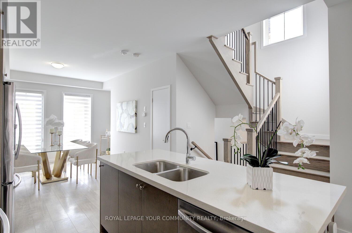 10270 Keele Street, Vaughan, Ontario  L6A 1G3 - Photo 15 - N12549588