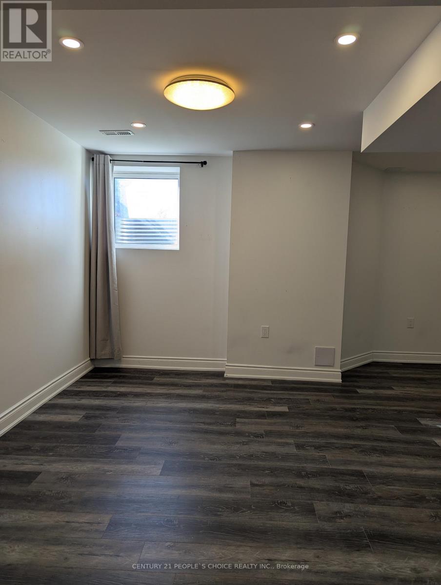 Lower - 447 Rivermont Road, Brampton, Ontario  L6Y 6C2 - Photo 7 - W12549576