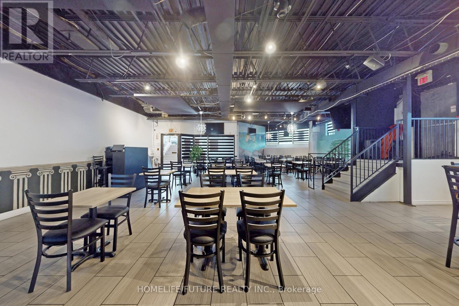 1278 St Clair Avenue W, Toronto, Ontario  M6E 1B9 - Photo 11 - W12549586