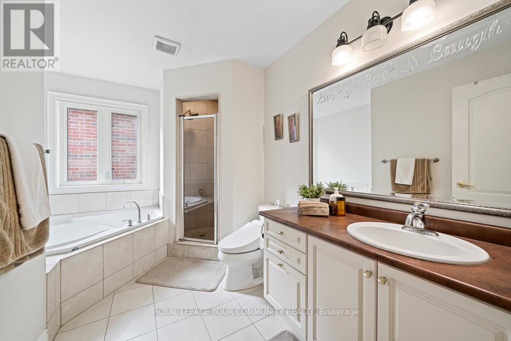 107 Westbury Court, Richmond Hill, Ontario  L4S 2L3 - Photo 20 - N12528740