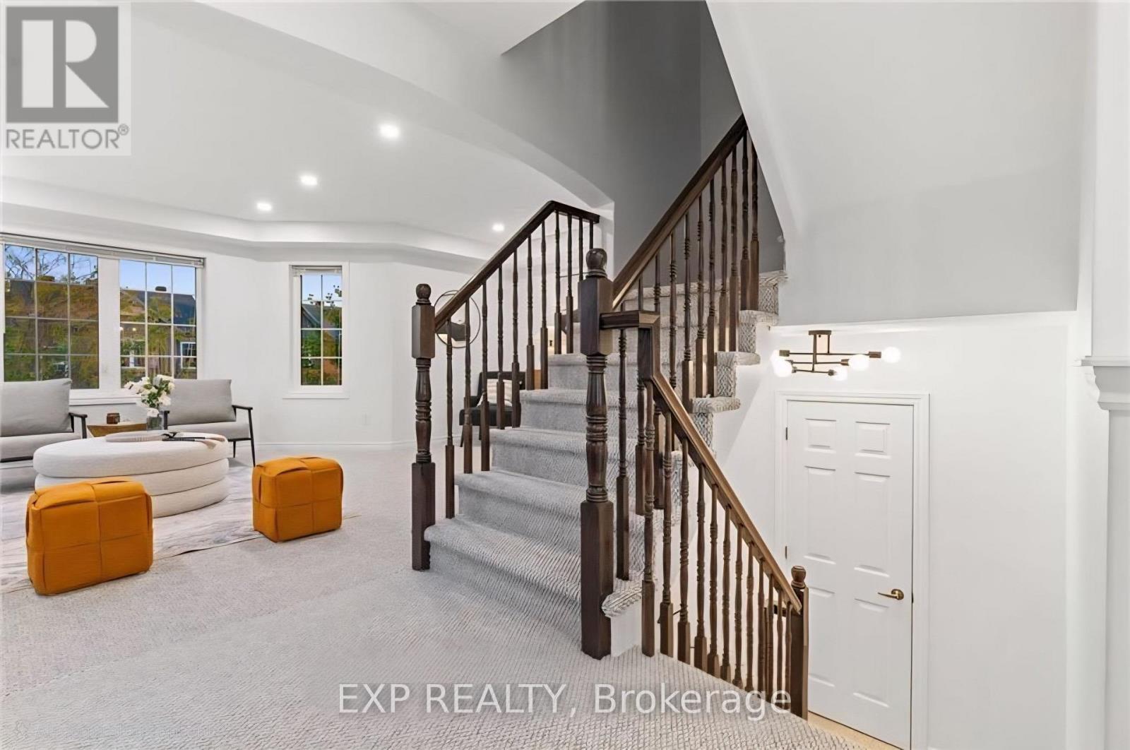 716 Maloja Way, Ottawa, Ontario  K2S 0N6 - Photo 9 - X12549622