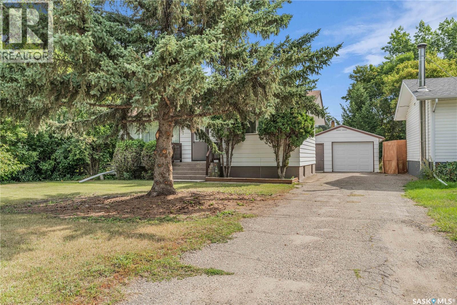 335 Central Avenue, Fort Qu'appelle, Saskatchewan  S0G 1S0 - Photo 2 - SK016211