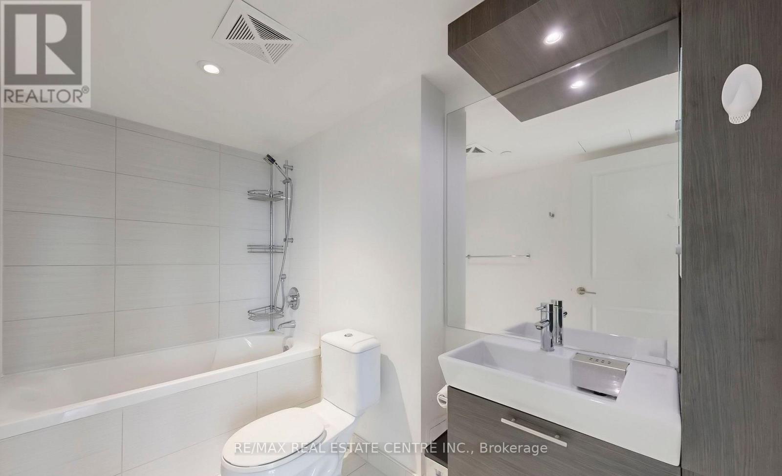 4801 - 386 Yonge Street, Toronto, Ontario  M5B 0A5 - Photo 10 - C12549614