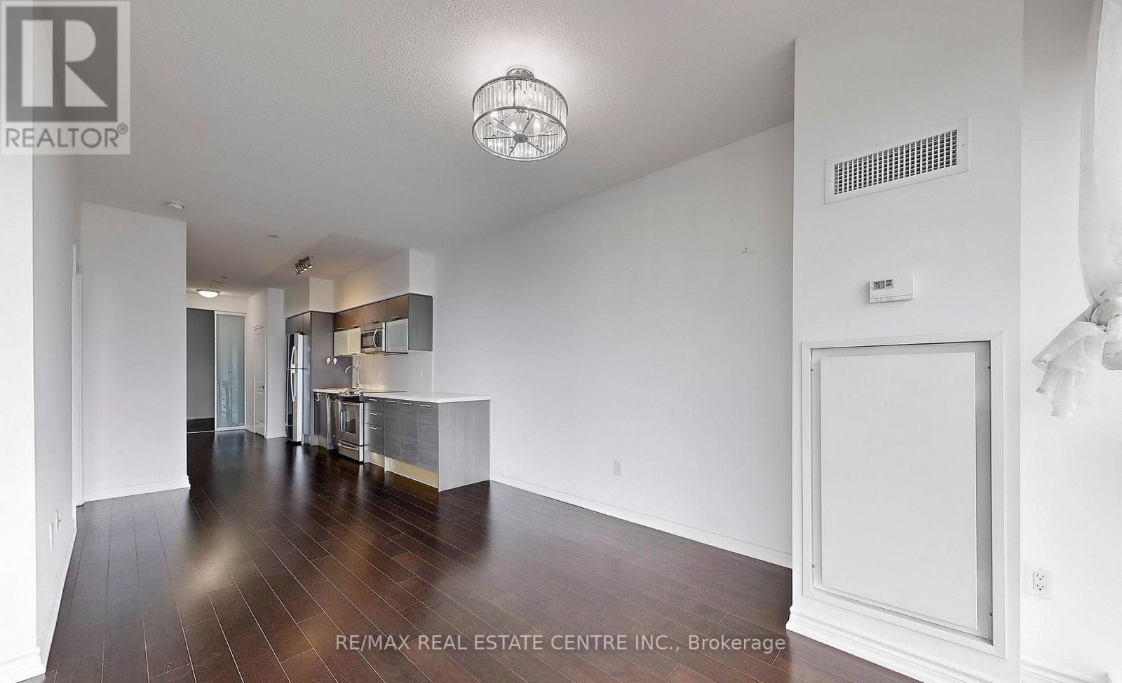 4801 - 386 Yonge Street, Toronto, Ontario  M5B 0A5 - Photo 5 - C12549614