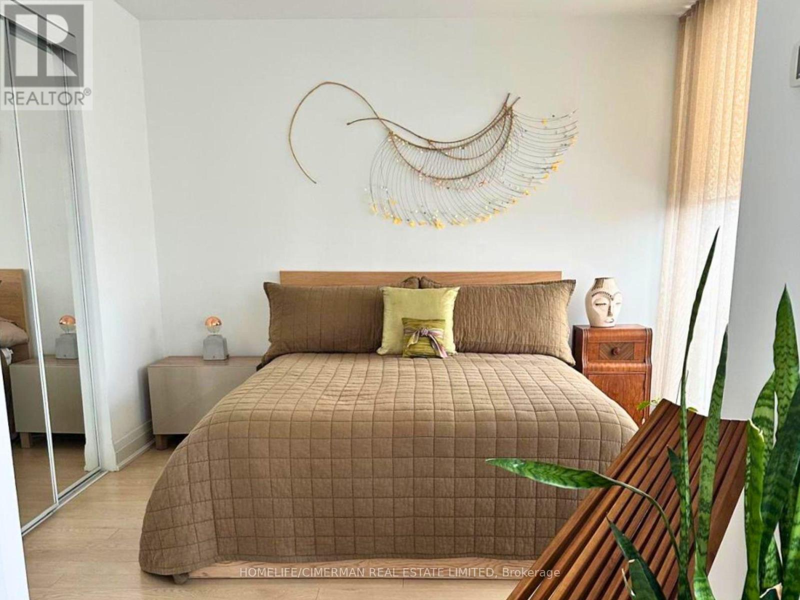 118 - 12 Woodstream Boulevard, Vaughan, Ontario  L4L 8C3 - Photo 10 - N12549628