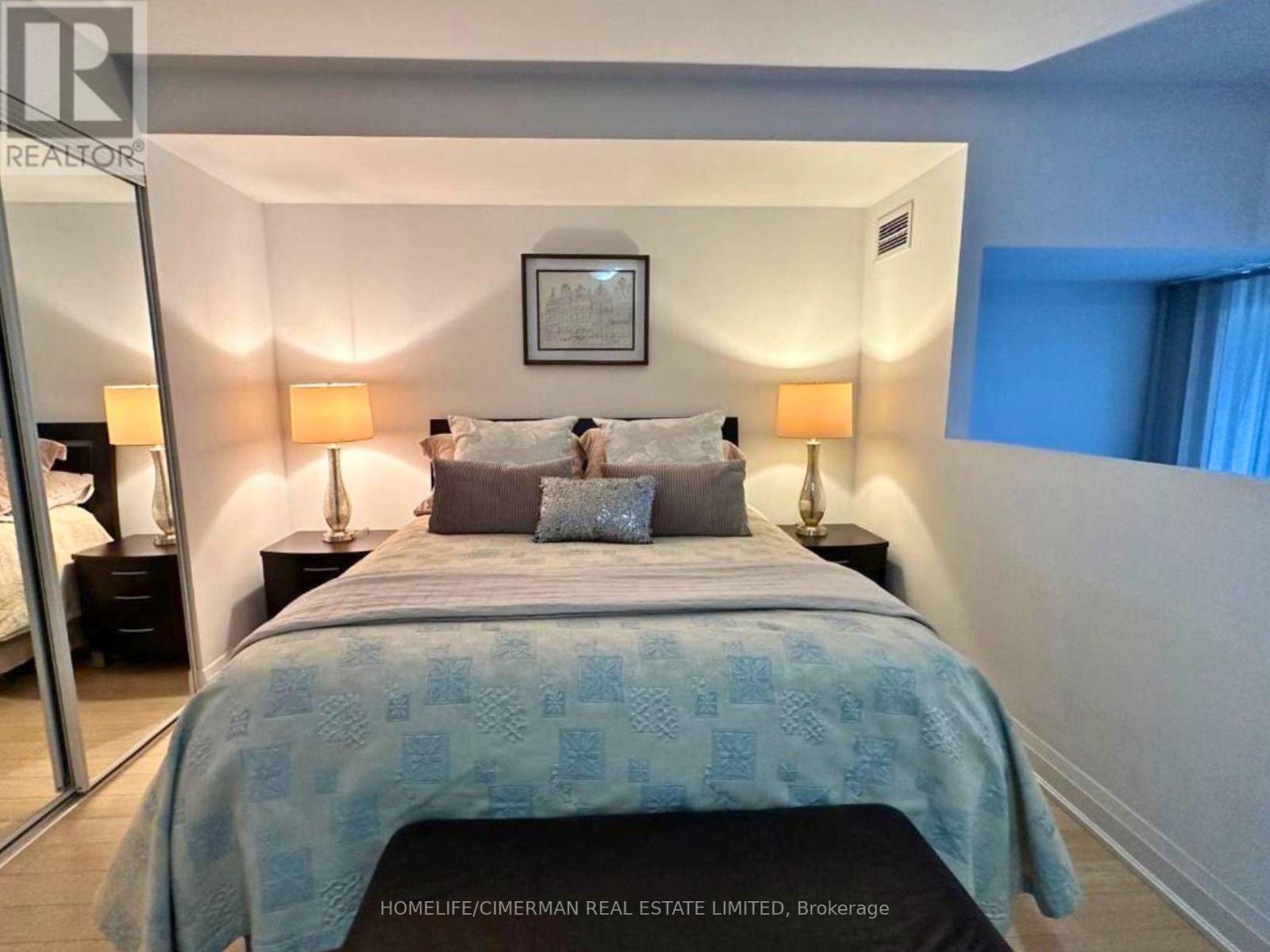 118 - 12 Woodstream Boulevard, Vaughan, Ontario  L4L 8C3 - Photo 8 - N12549628